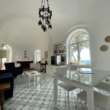Terrazza Marina Piccola Apartment